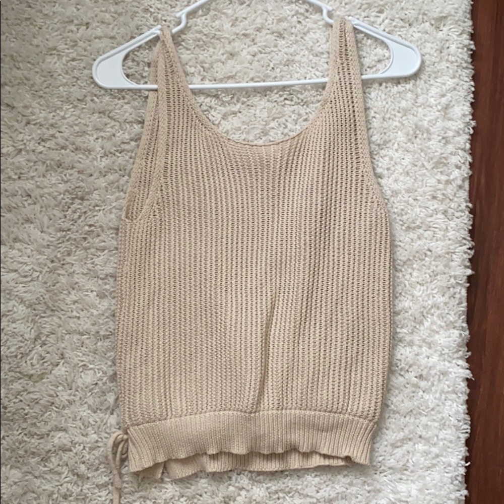 Beige knitted tank